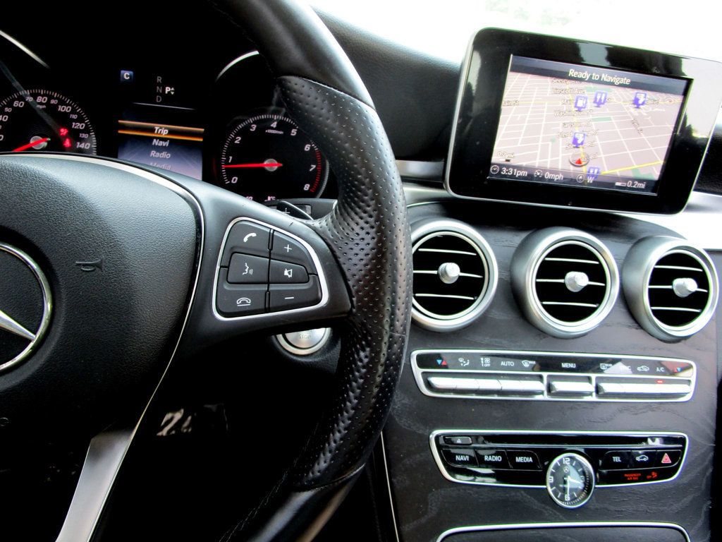 2017 Mercedes Benz C 300 4MATIC Sedan photo 22