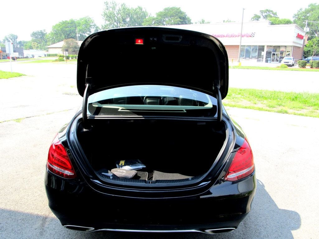 2017 Mercedes Benz C 300 4MATIC Sedan photo 30