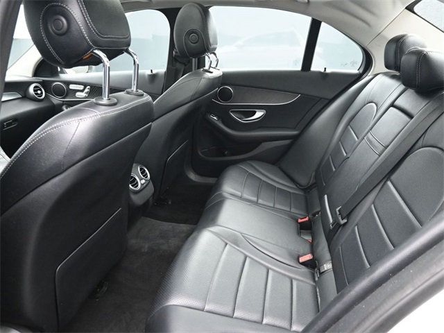 2017 Mercedes Benz C 300 4MATIC Sedan photo 9