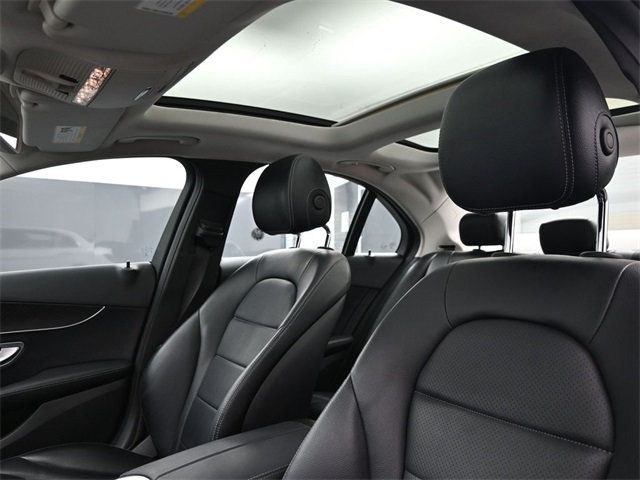 2017 Mercedes Benz C 300 4MATIC Sedan photo 7