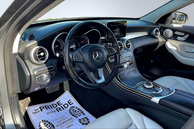 2017 Mercedes-Benz C-Class C 300 4MATIC Sedan - 23065417 - 10