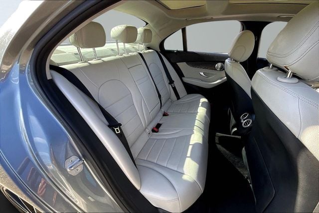 2017 Mercedes-Benz C-Class C 300 4MATIC Sedan - 23065417 - 13