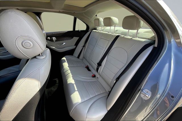 2017 Mercedes-Benz C-Class C 300 4MATIC Sedan - 23065417 - 16