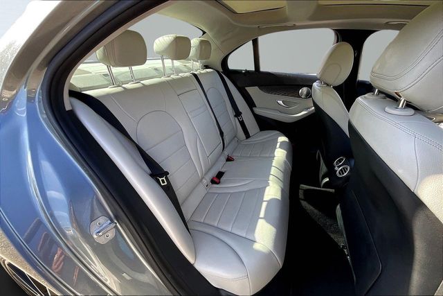 2017 Mercedes-Benz C-Class C 300 4MATIC Sedan - 23088620 - 13