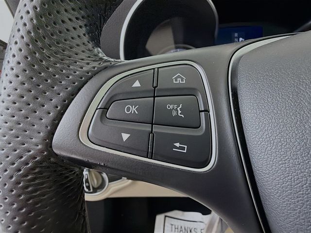 2017 Mercedes-Benz C-Class C 300 4MATIC Sedan - 22977801 - 10