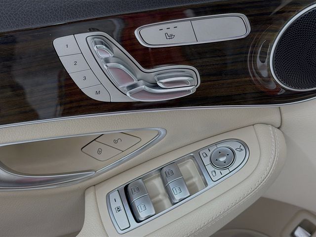 2017 Mercedes-Benz C-Class C 300 4MATIC Sedan - 22977801 - 17