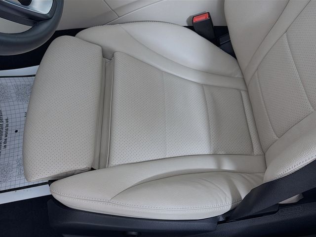 2017 Mercedes-Benz C-Class C 300 4MATIC Sedan - 22977801 - 18