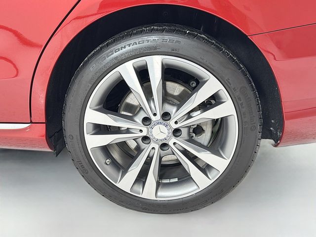 2017 Mercedes-Benz C-Class C 300 4MATIC Sedan - 22977801 - 31