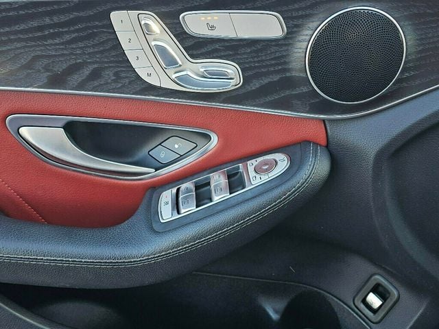 2017 Mercedes-Benz C-Class C 300 4MATIC Sedan - 22960173 - 31