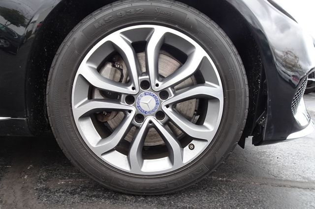 2017 Mercedes-Benz C-Class C 300 4MATIC Sedan - 22936123 - 9