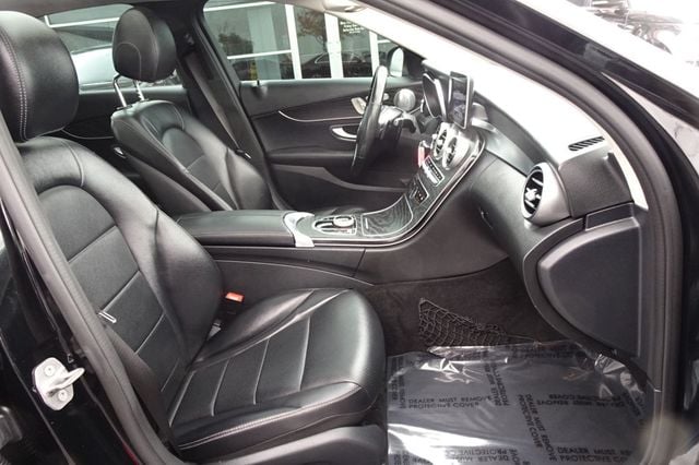 2017 Mercedes-Benz C-Class C 300 4MATIC Sedan - 22936123 - 10