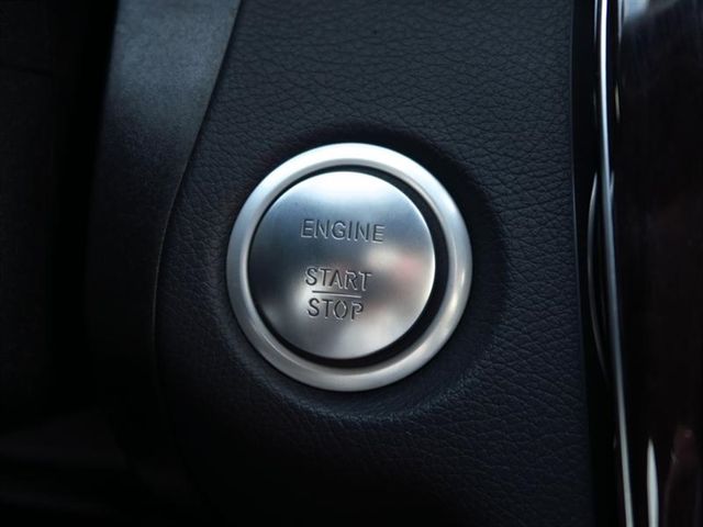 2017 Mercedes-Benz C-Class C 300 4MATIC Sedan with Luxury Pkg - 16993823 - 25