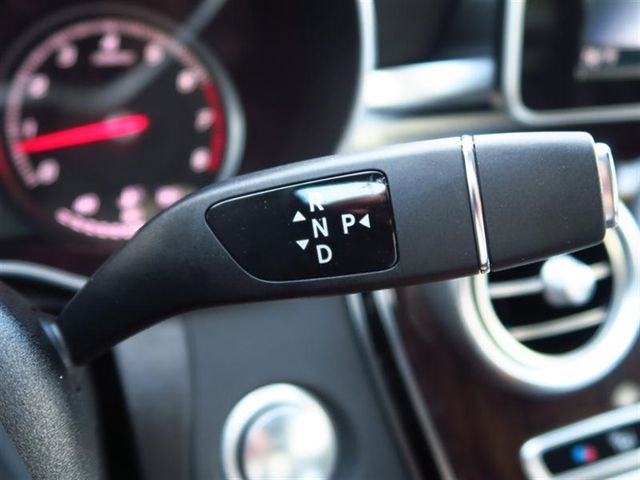 2017 Mercedes-Benz C-Class C 300 4MATIC Sedan with Luxury Pkg - 16993823 - 26