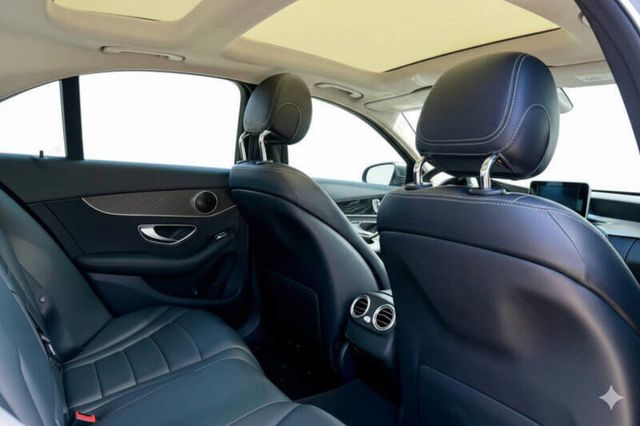 2017 Mercedes-Benz C-Class C 300 4MATIC Sedan with Luxury Pkg - 22866243 - 13