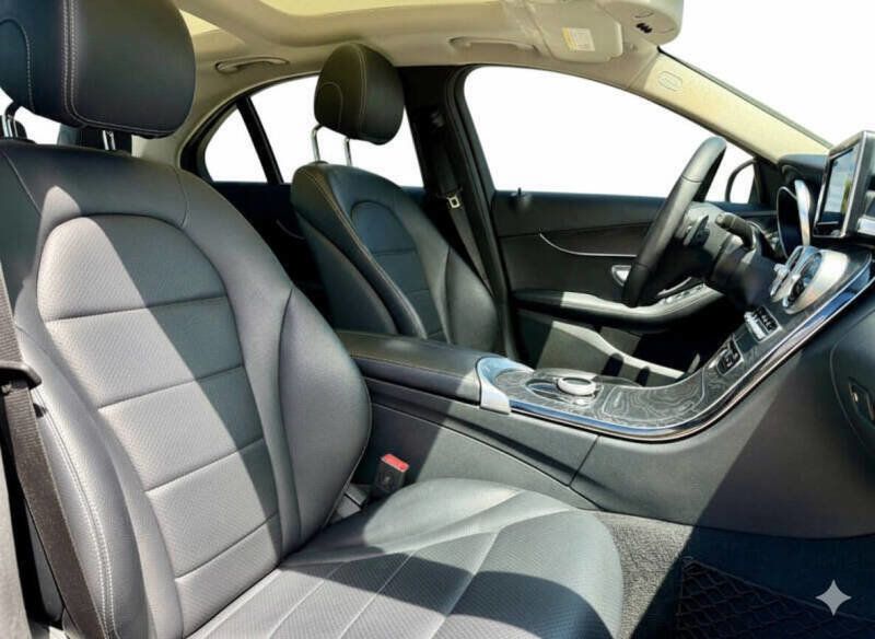 2017 Mercedes-Benz C-Class C 300 4MATIC Sedan with Luxury Pkg - 22866243 - 16
