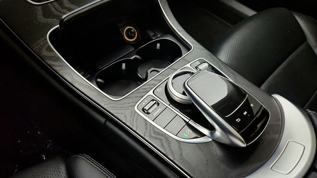 2017 Mercedes-Benz C-Class C 300 4MATIC Sedan with Premium 3 Package & Panorama Sunroof - 22955113 - 14