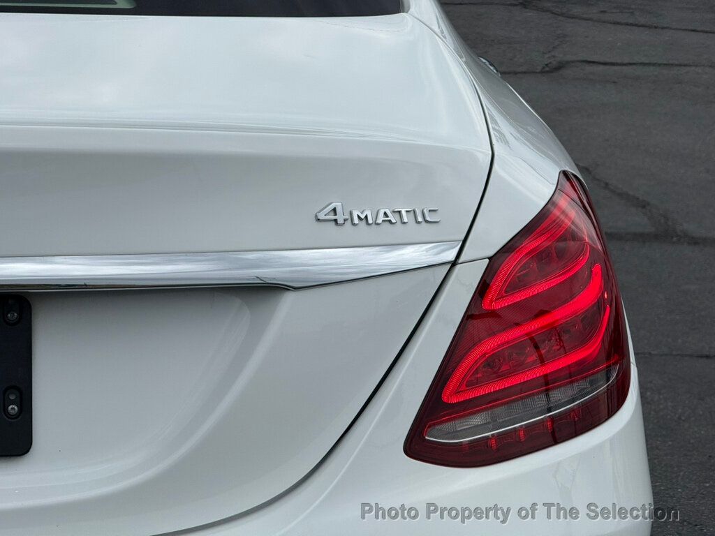 2017 Mercedes Benz C 300 4MATIC Sport photo 11