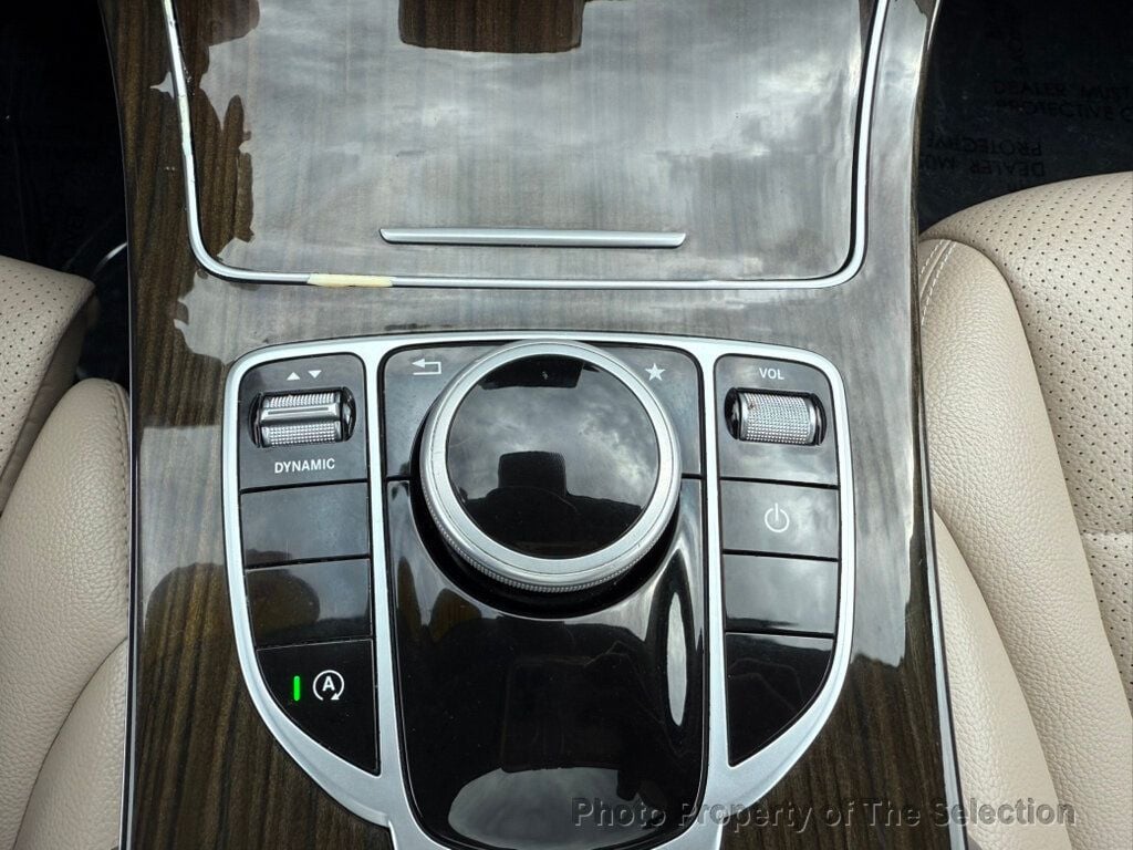 2017 Mercedes Benz C 300 4MATIC Sport photo 29