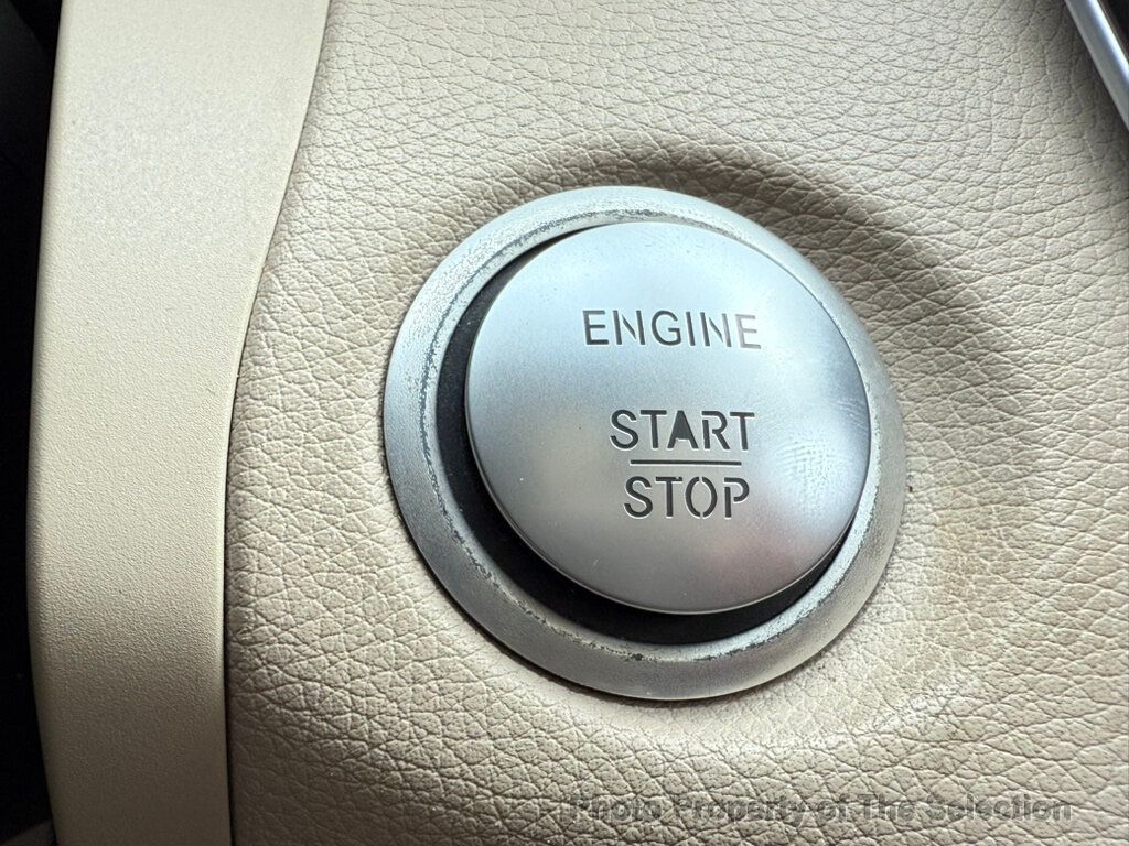2017 Mercedes Benz C 300 4MATIC Sport photo 35