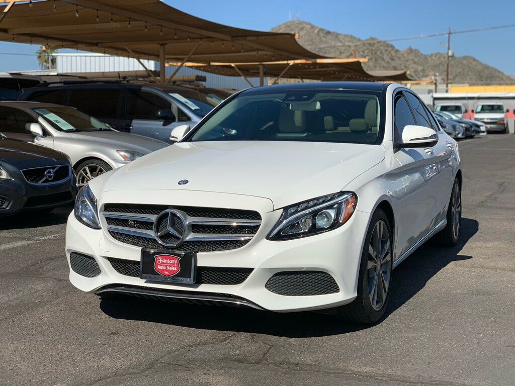 2017 Mercedes Benz C 300 Sedan photo 4