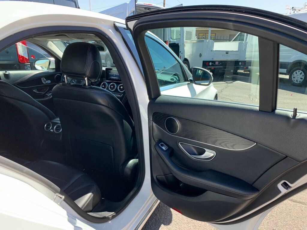 2017 Mercedes-Benz C-Class C 300 Sedan - 23001517 - 18