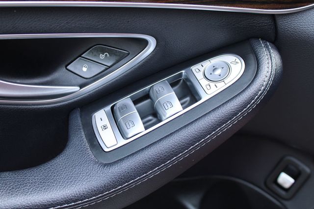 2017 Mercedes-Benz C-Class C 300 Sedan - 23032813 - 14