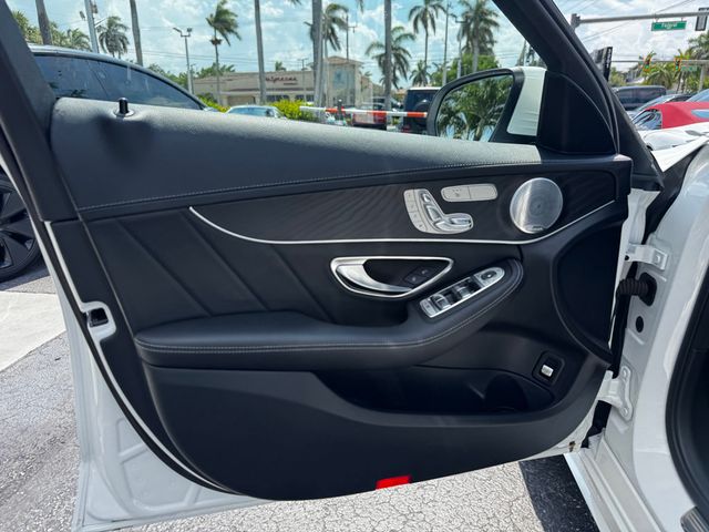 2017 Mercedes-Benz C-Class C 300 Sedan - 23043666 - 7