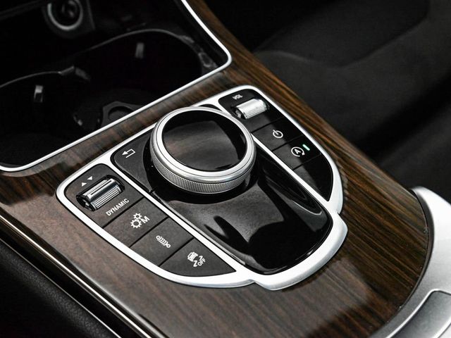 2017 Mercedes-Benz C-Class C 63 AMG - 22999222 - 29