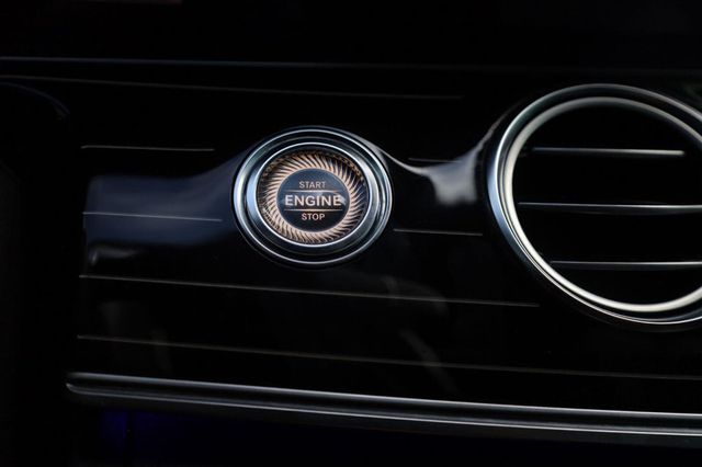 2017 Mercedes-Benz E-Class AMG E 43 - 23059173 - 31