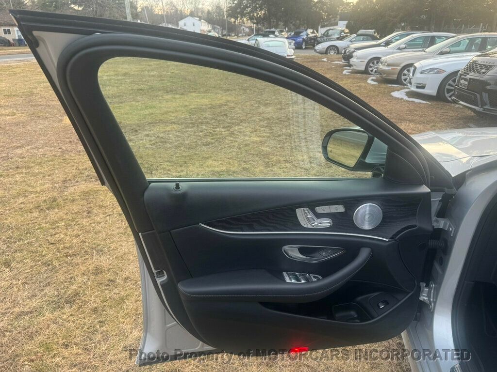 2017 Mercedes-Benz E-Class AWD, SUPER PROVEN! GREAT VALUE!  - 22964029 - 7