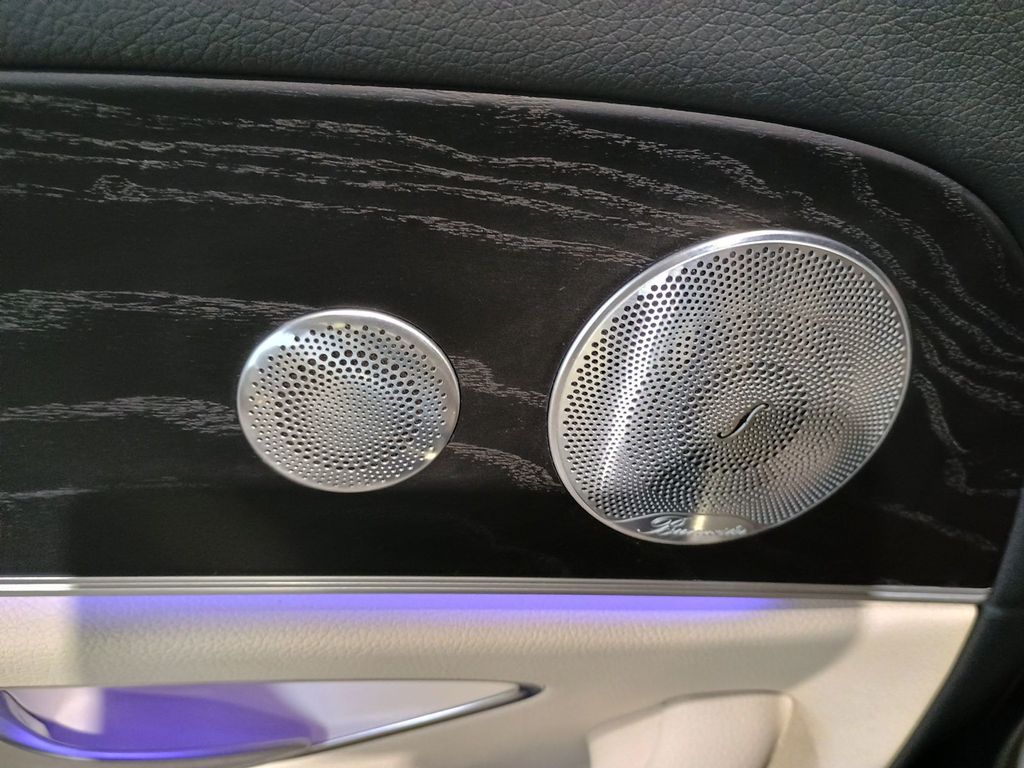 2017 Mercedes-Benz E-Class E 300 AMG Sport 4MATIC Sedan Clean carfax - 23015670 - 29