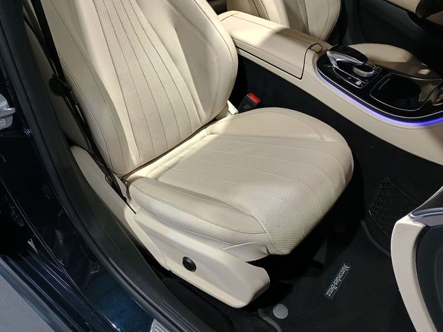 2017 Mercedes-Benz E-Class E 300 AMG Sport 4MATIC Sedan Clean carfax - 23015670 - 37