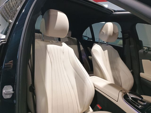 2017 Mercedes-Benz E-Class E 300 AMG Sport 4MATIC Sedan Clean carfax - 23015670 - 38