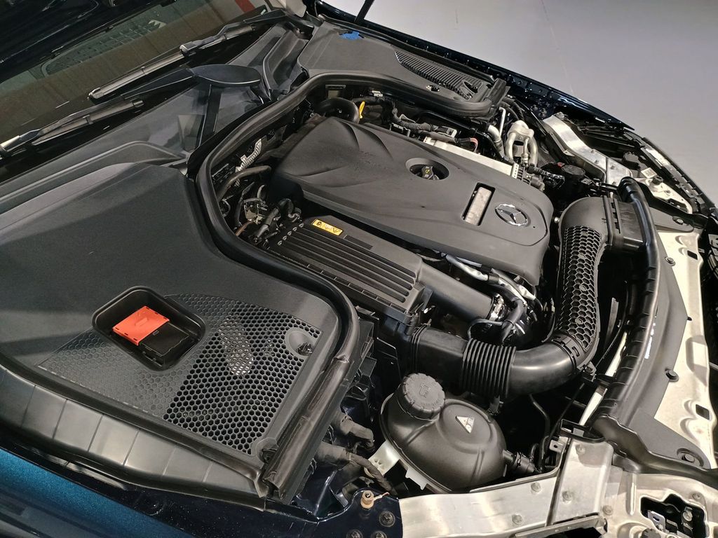 2017 Mercedes-Benz E-Class E 300 AMG Sport 4MATIC Sedan Clean carfax - 23015670 - 43