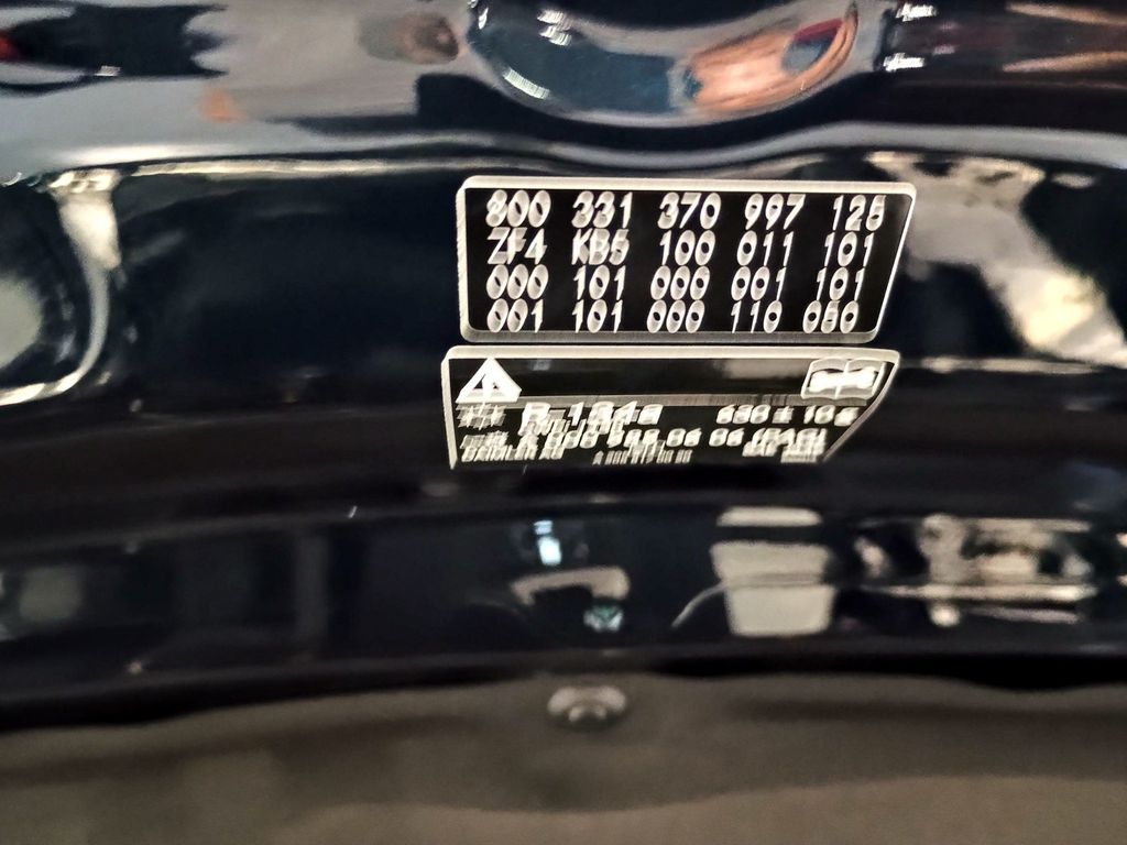 2017 Mercedes-Benz E-Class E 300 AMG Sport 4MATIC Sedan Clean carfax - 23015670 - 46