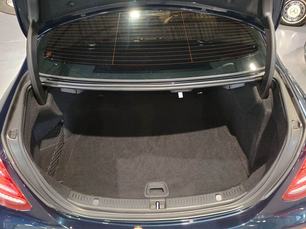 2017 Mercedes-Benz E-Class E 300 AMG Sport 4MATIC Sedan Clean carfax - 23015670 - 49