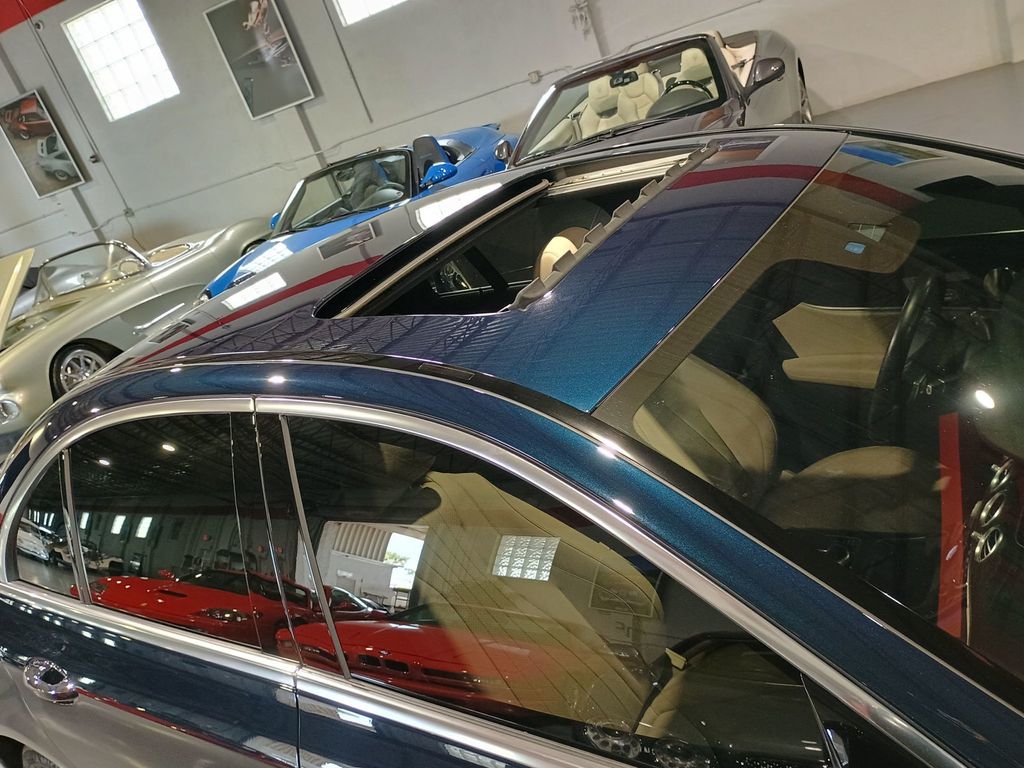 2017 Mercedes-Benz E-Class E 300 AMG Sport 4MATIC Sedan Clean carfax - 23015670 - 52