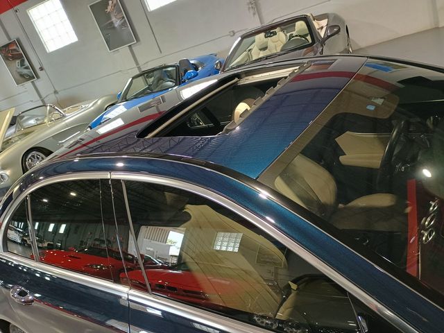 2017 Mercedes-Benz E-Class E 300 AMG Sport 4MATIC Sedan Clean carfax - 23015670 - 52