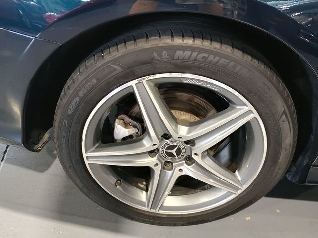 2017 Mercedes-Benz E-Class E 300 AMG Sport 4MATIC Sedan Clean carfax - 23015670 - 55