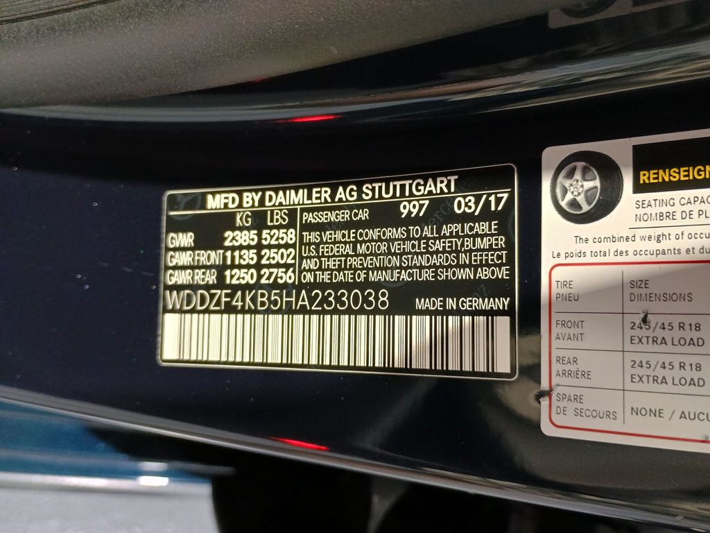 2017 Mercedes-Benz E-Class E 300 AMG Sport 4MATIC Sedan Clean carfax - 23015670 - 58