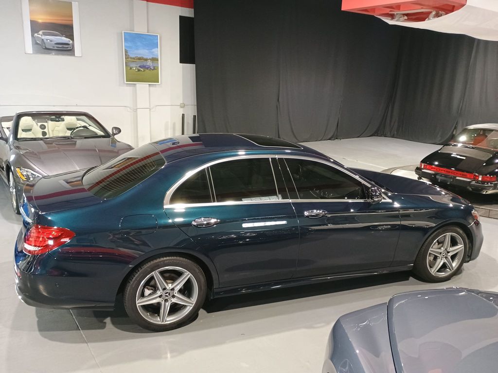 2017 Mercedes-Benz E-Class E 300 AMG Sport 4MATIC Sedan Clean carfax - 23015670 - 6
