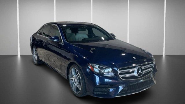 2017 Mercedes-Benz E-Class E 300 Luxury 4MATIC Sedan - 23037355 - 1