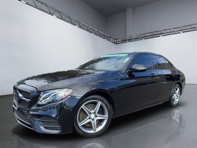 2017 Mercedes-Benz E-Class E 300 Luxury 4MATIC Sedan - 22992475 - 14