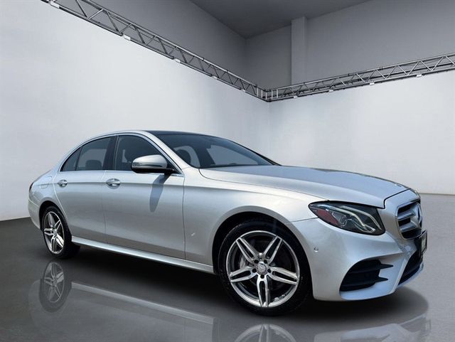 2017 Mercedes-Benz E-Class E 300 Luxury 4MATIC Sedan - 23048217 - 25