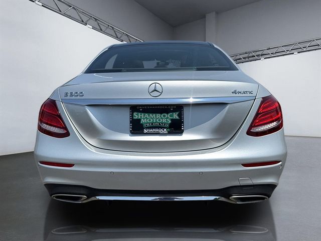 2017 Mercedes-Benz E-Class E 300 Luxury 4MATIC Sedan - 23048217 - 5