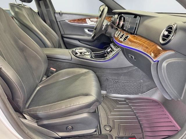 2017 Mercedes-Benz E-Class E 300 Luxury 4MATIC Sedan - 23078796 - 22