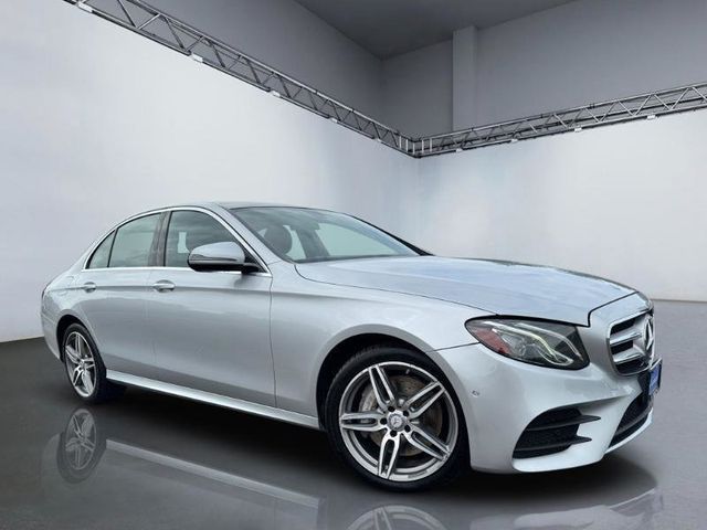 2017 Mercedes-Benz E-Class E 300 Luxury 4MATIC Sedan - 23078796 - 24