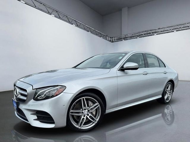 2017 Mercedes-Benz E-Class E 300 Luxury 4MATIC Sedan - 23078796 - 25