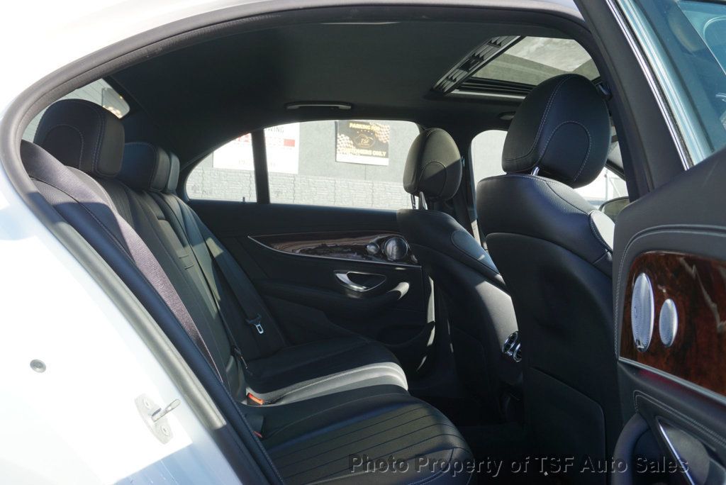 2017 Mercedes-Benz E-Class E 300 Luxury 4MATIC Sedan - 22978338 - 12