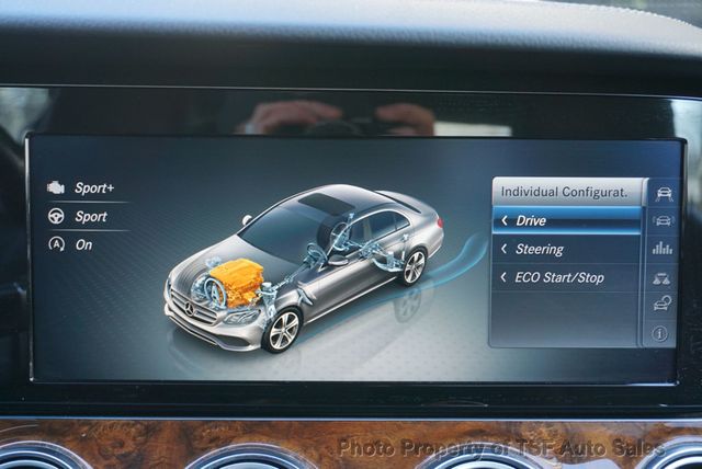 2017 Mercedes-Benz E-Class E 300 Luxury 4MATIC Sedan - 22978338 - 22